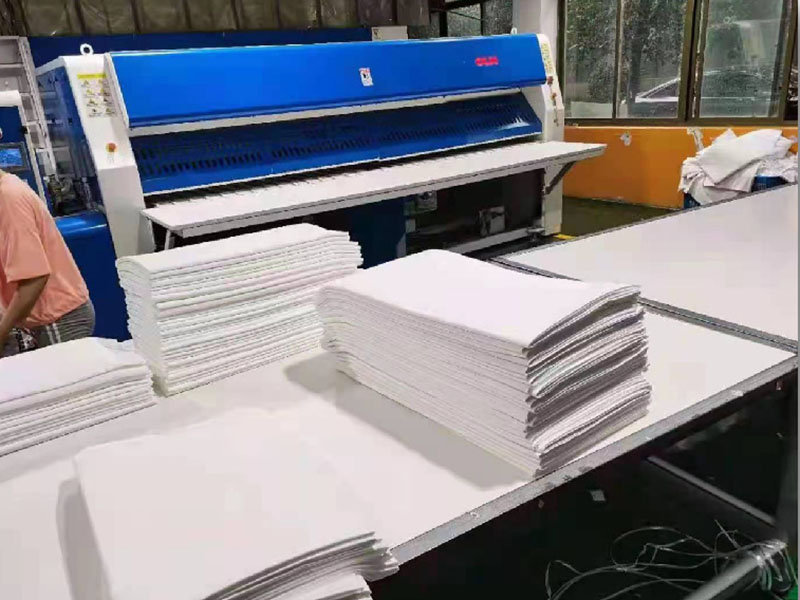 镇雄高速熨烫机-01